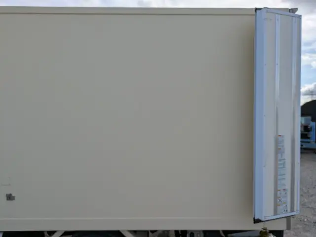 いすゞ エルフ TPG-NPR85AN(2WD)の写真22