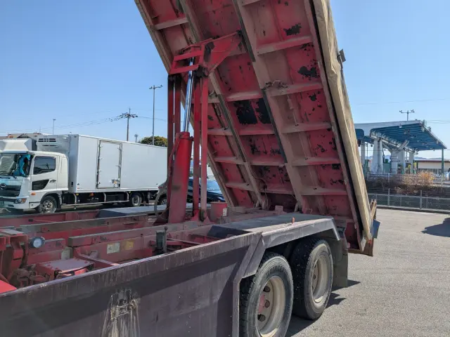 日野 プロフィア 2DG-FS1EJA(6x4)の写真23