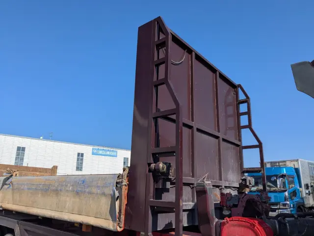 日野 プロフィア 2DG-FS1EJA(6x4)の写真45