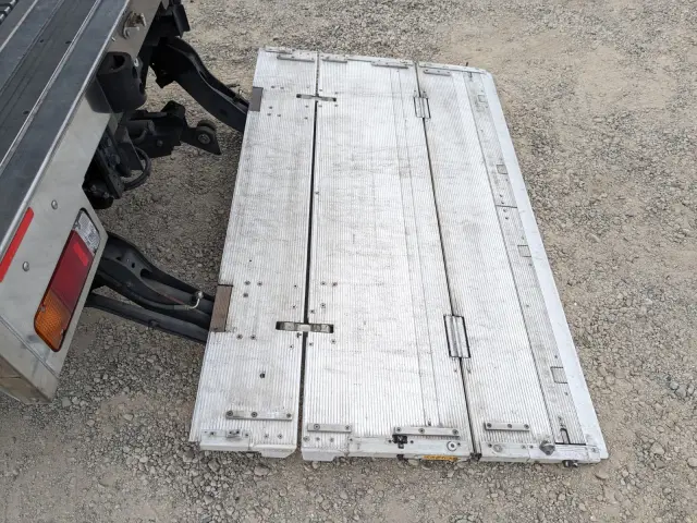 日野 デュトロ TKG-XZU710M(2WD)の写真10