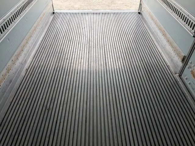 日野 デュトロ TKG-XZU710M(2WD)の写真20