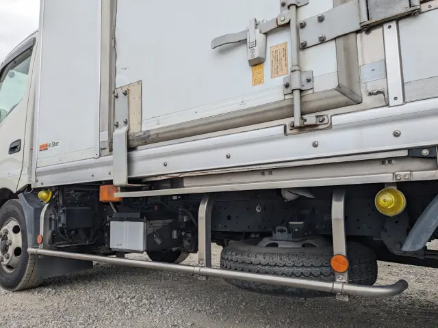 日野 デュトロ TKG-XZU710M(2WD)の写真28