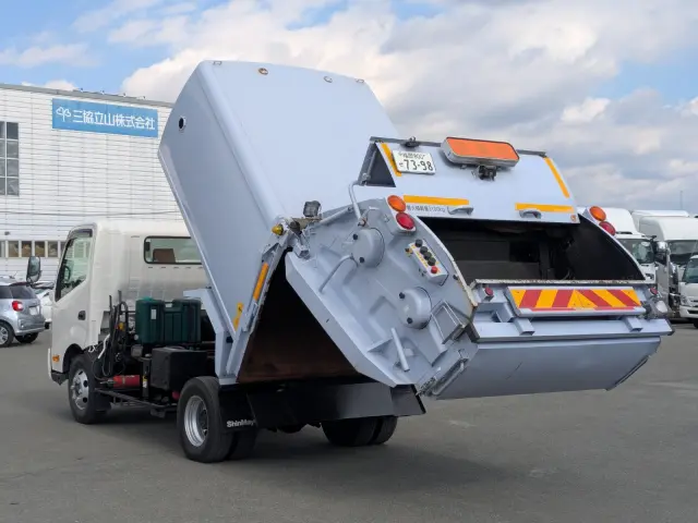 日野 デュトロ TKG-XZU700Mの写真17