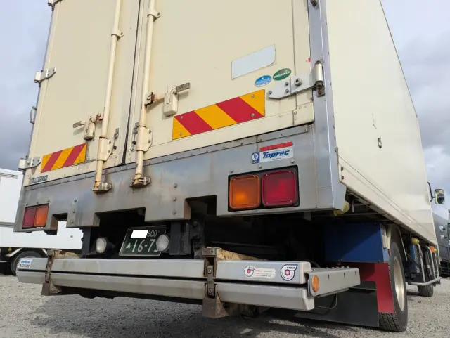 いすゞ フォワード TKG-FRR90T2の写真8