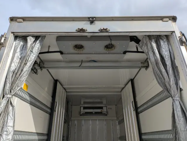 いすゞ フォワード TKG-FRR90T2の写真11