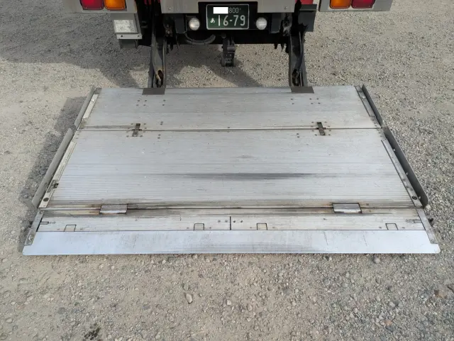 いすゞ フォワード TKG-FRR90T2の写真13