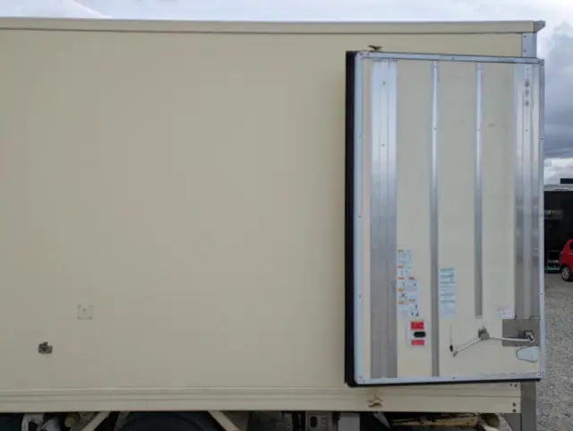 いすゞ フォワード TKG-FRR90T2の写真21