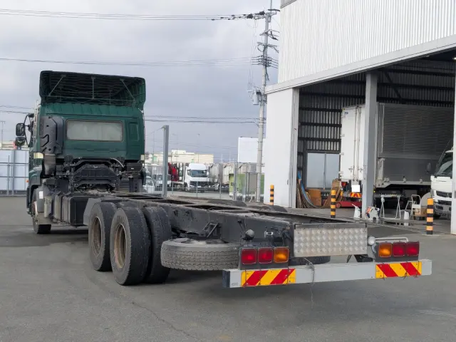 ＵＤ クオン QKG-CD5ZL(6x2)の写真3