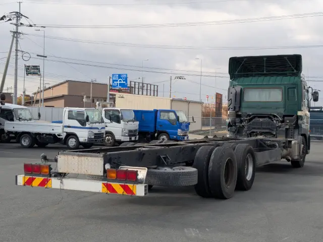 ＵＤ クオン QKG-CD5ZL(6x2)の写真4