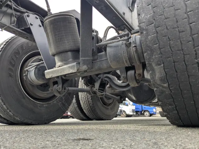 ＵＤ クオン QKG-CD5ZL(6x2)の写真12