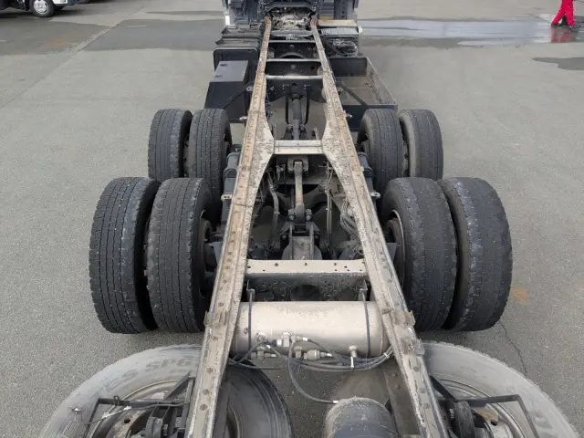 ＵＤ クオン QKG-CD5ZL(6x2)の写真15