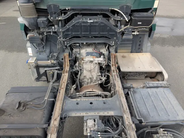 ＵＤ クオン QKG-CD5ZL(6x2)の写真16