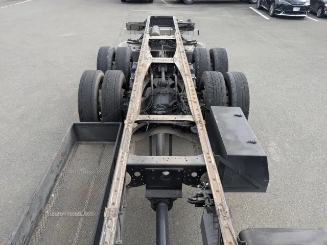 ＵＤ クオン QKG-CD5ZL(6x2)の写真18