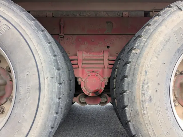 三菱 スーパーグレート QKG-FV60VX(6x4)の写真9