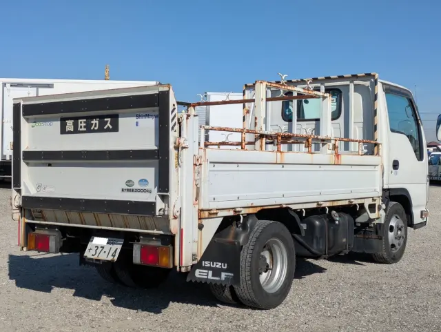 いすゞ エルフ TRG-NJR85A(2WD)の写真8