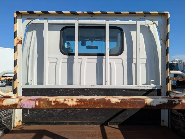 いすゞ エルフ TRG-NJR85A(2WD)の写真15