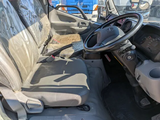 日野 デュトロ TPG-XZU650M(2WD)の写真33