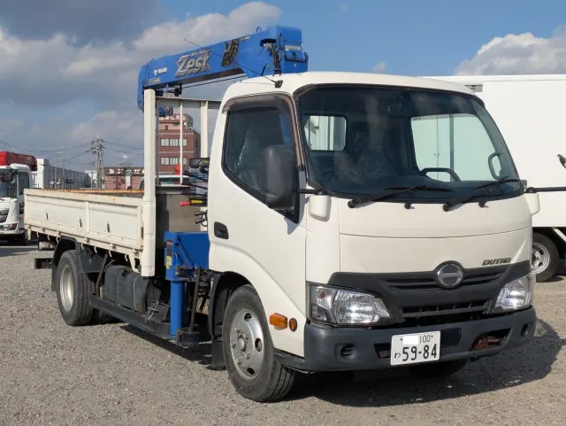 日野 デュトロ TPG-XZU650M(2WD)の写真3