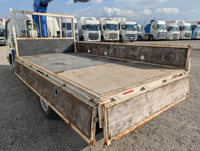 日野 デュトロ TPG-XZU650M(2WD)の写真16