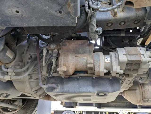 日野 デュトロ TPG-XZU650M(2WD)の写真28