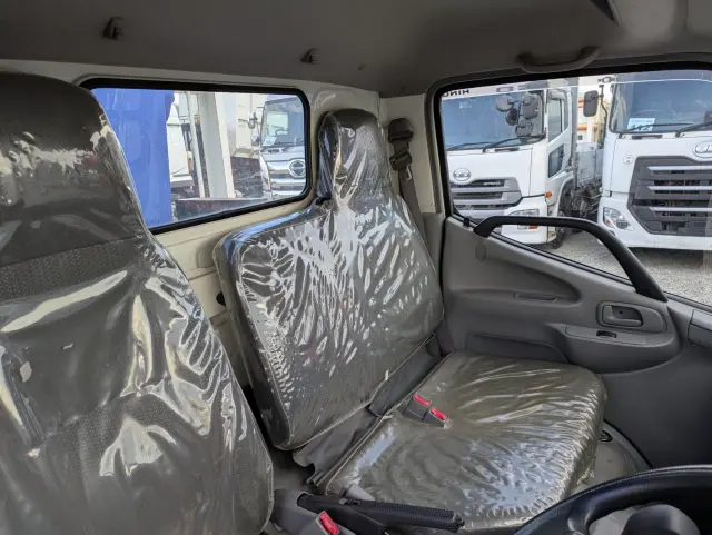 日野 デュトロ TPG-XZU650M(2WD)の写真35