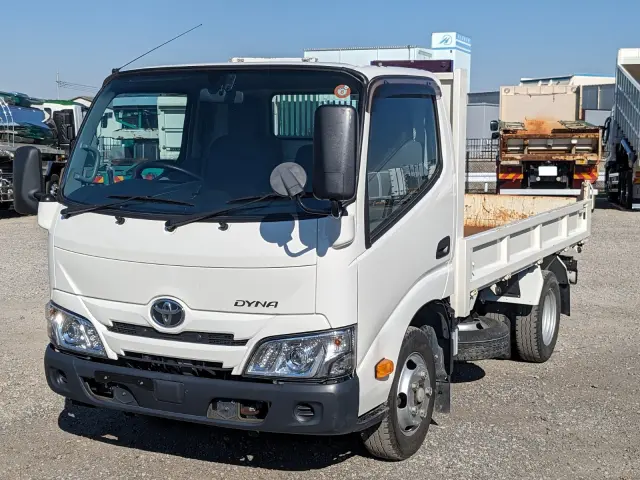 トヨタ ダイナ 2RG-XZC600D(2WD)の写真1