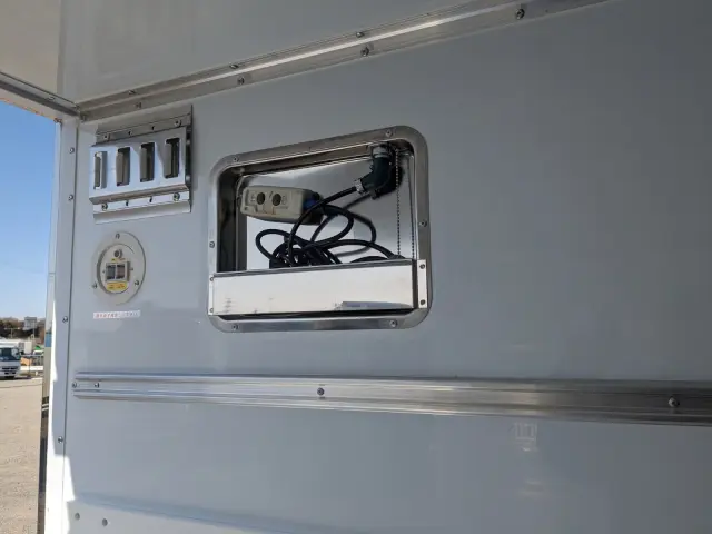 三菱 ファイター 2KG-FK65F(2WD)の写真22