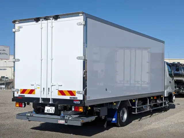 三菱 ファイター 2KG-FK65F(2WD)の写真5