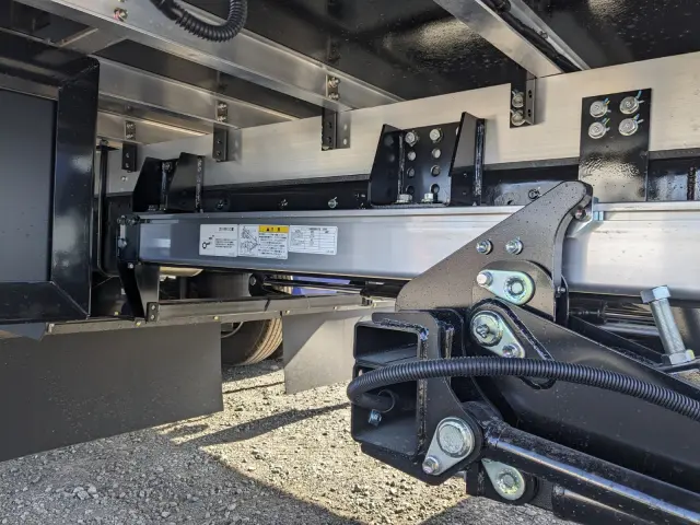 三菱 ファイター 2KG-FK65F(2WD)の写真27