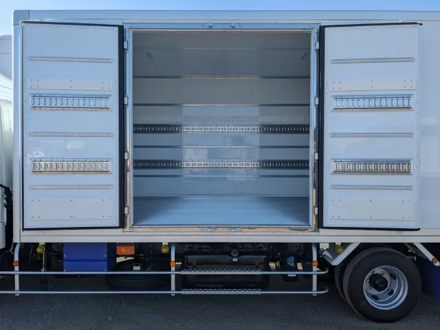 三菱 ファイター 2KG-FK65F(2WD)の写真30