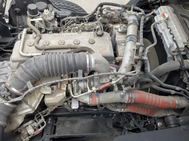 日野 プロフィア 2DG-FR1AHB(6x2)の写真44