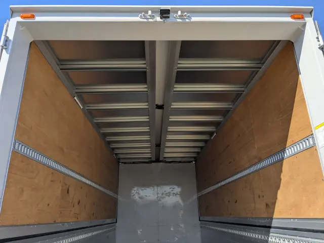 日野 レンジャー 2KG-FD2ABG(2WD)の写真19