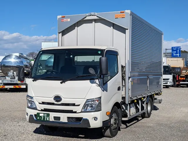 日野 デュトロ 2RG-XZU712M(2WD)の写真1