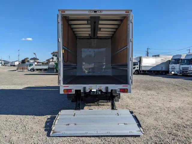 日野 デュトロ 2RG-XZU712M(2WD)の写真9