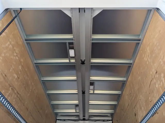 日野 デュトロ 2RG-XZU712M(2WD)の写真15