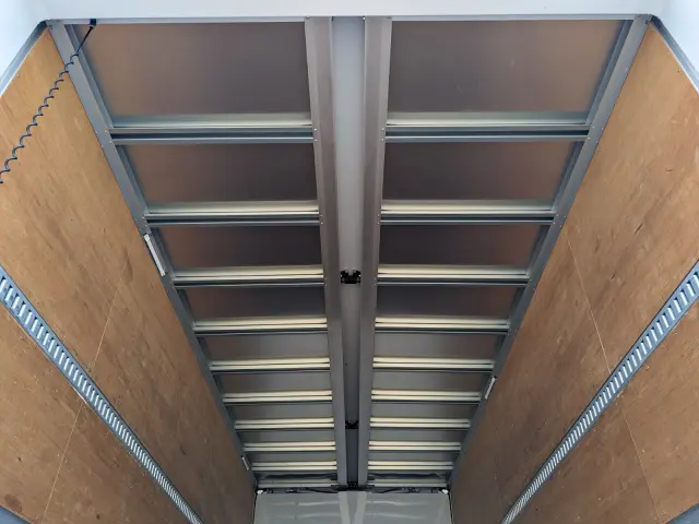 日野 レンジャー 2KG-FD2ABG(2WD)の写真17