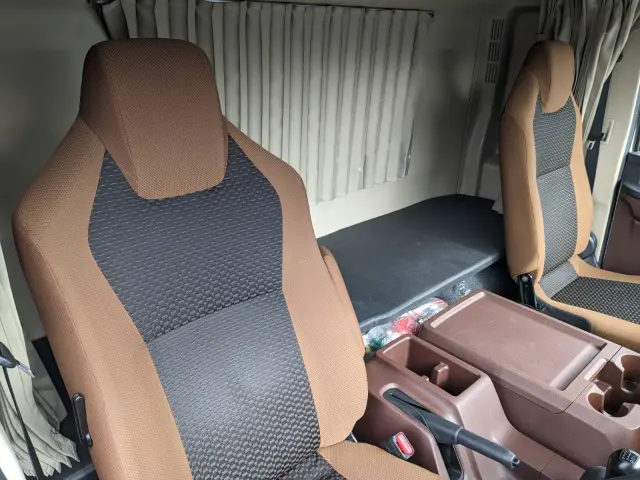 日野 レンジャー 2KG-FD2ABG(2WD)の写真41