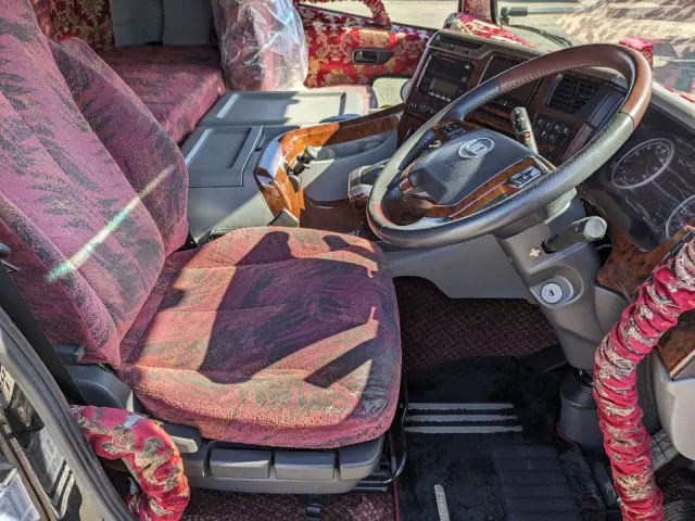 UD クオン 2PG-CW5CA(6x4)の写真38