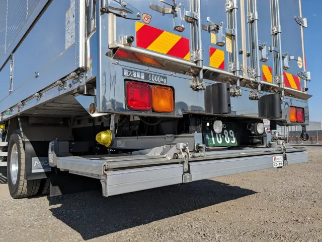 三菱 ファイター 2KG-FK65FZ(2WD)の写真6