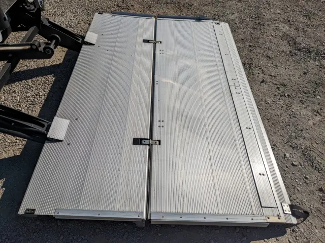 三菱 ファイター 2KG-FK65FZ(2WD)の写真10