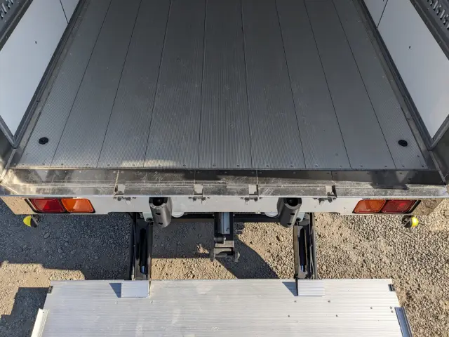 三菱 ファイター 2KG-FK65FZ(2WD)の写真12