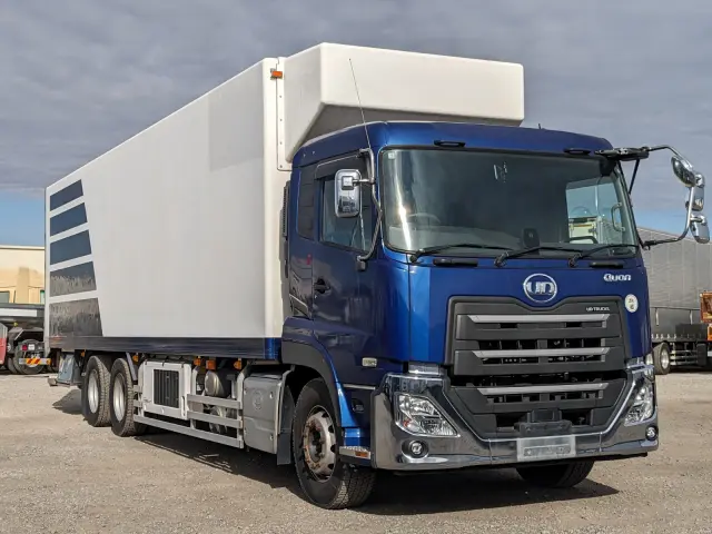 UD クオン 2PG-CD5CE(6x2)の写真3