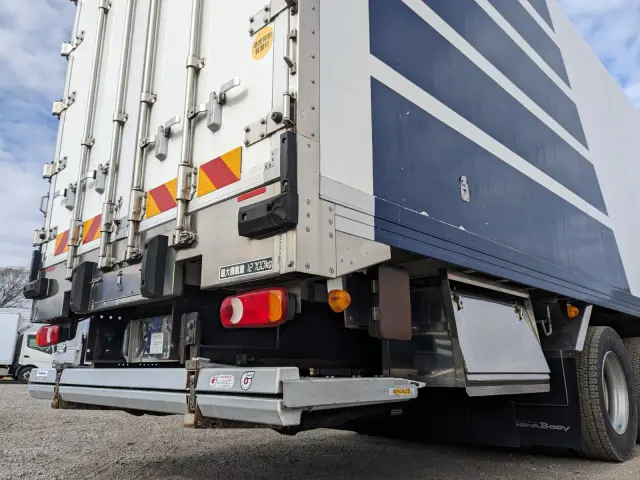 UD クオン 2PG-CD5CE(6x2)の写真7