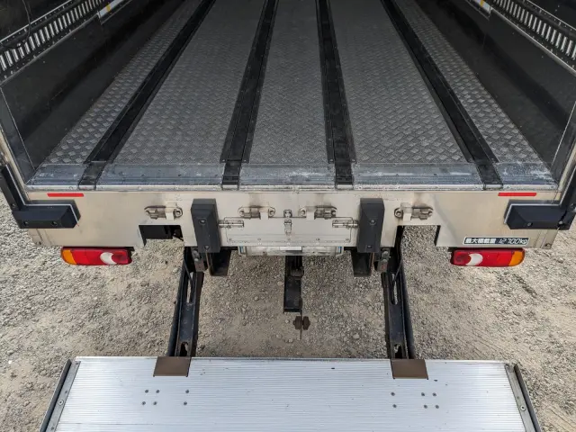 UD クオン 2PG-CD5CE(6x2)の写真13