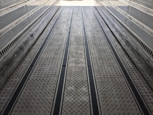 UD クオン 2PG-CD5CE(6x2)の写真20