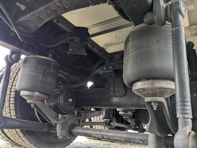 UD クオン 2PG-CD5CE(6x2)の写真32