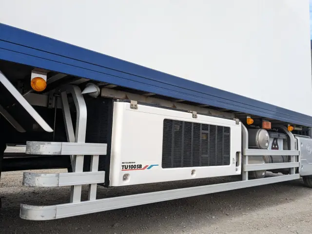 UD クオン 2PG-CD5CE(6x2)の写真33