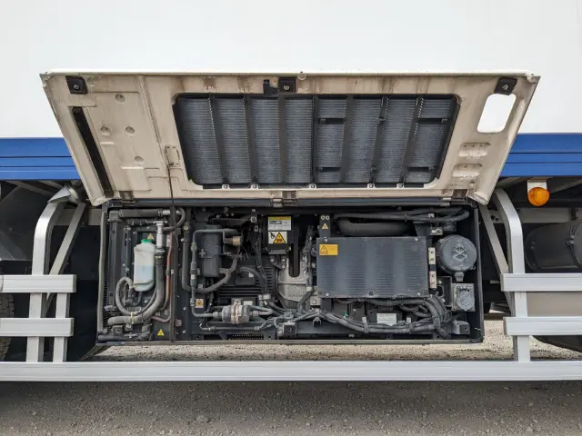 UD クオン 2PG-CD5CE(6x2)の写真34