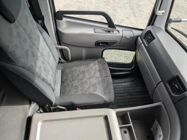 UD クオン 2PG-CD5CE(6x2)の写真41