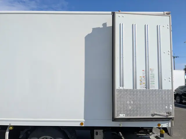 日野 レンジャー 2KG-FD2ABG(2WD)の写真10